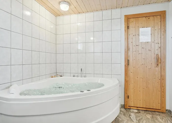 Amazing In With Sauna Дом отдыха